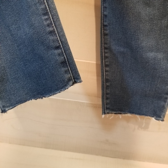 {28} Everlane Ankle Distressed Jean Raw Hem - Picture 5 of 12